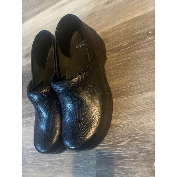 DANSKO Professional Silver/Black Floral Leather Clogs Size EU 42 US 9 - Picture 3 of 11